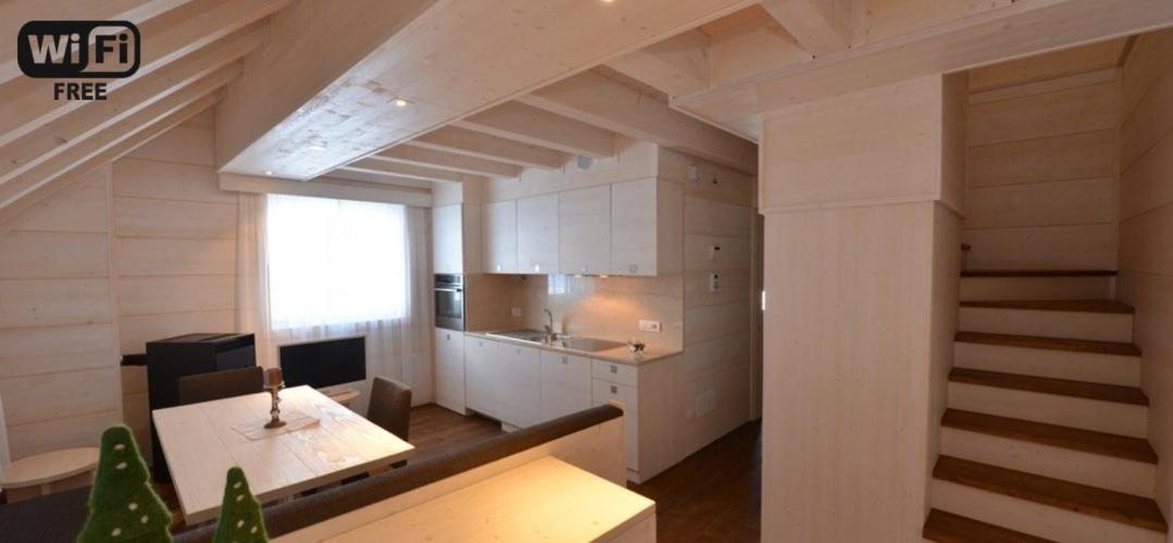 Ferienwohnung Zoncolan Laugiane Sùtrio Exterior foto
